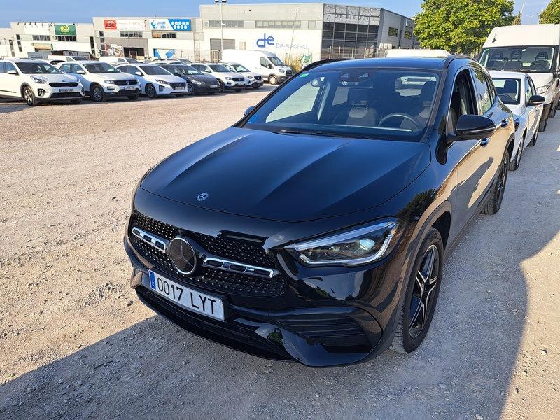 MERCEDES GLA