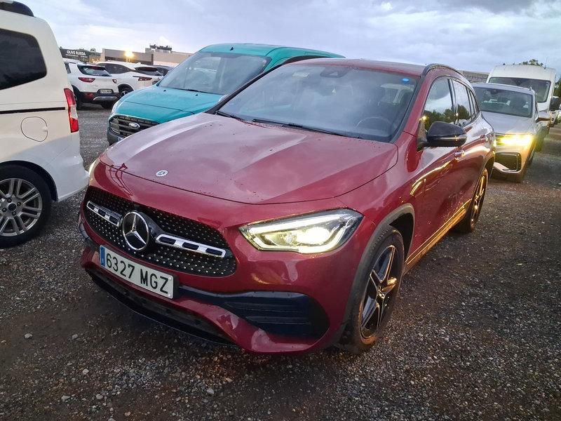 MERCEDES GLA