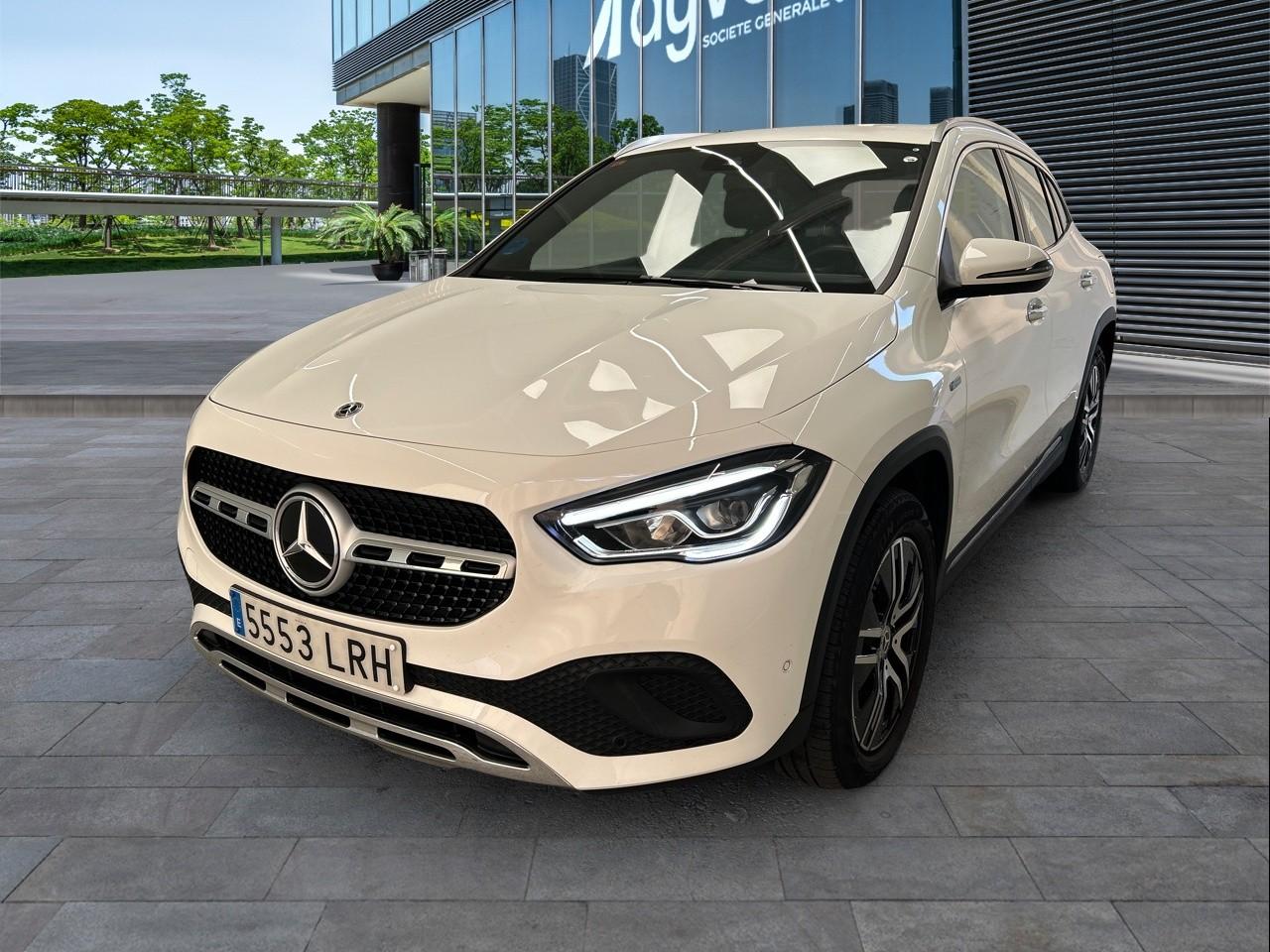MERCEDES GLA