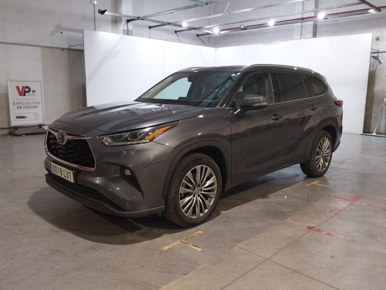 TOYOTA HIGHLANDER